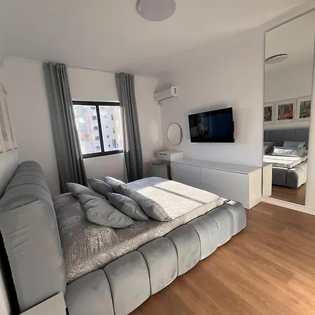 Sunrise Luxury Lägenhet Golem (Tirana)